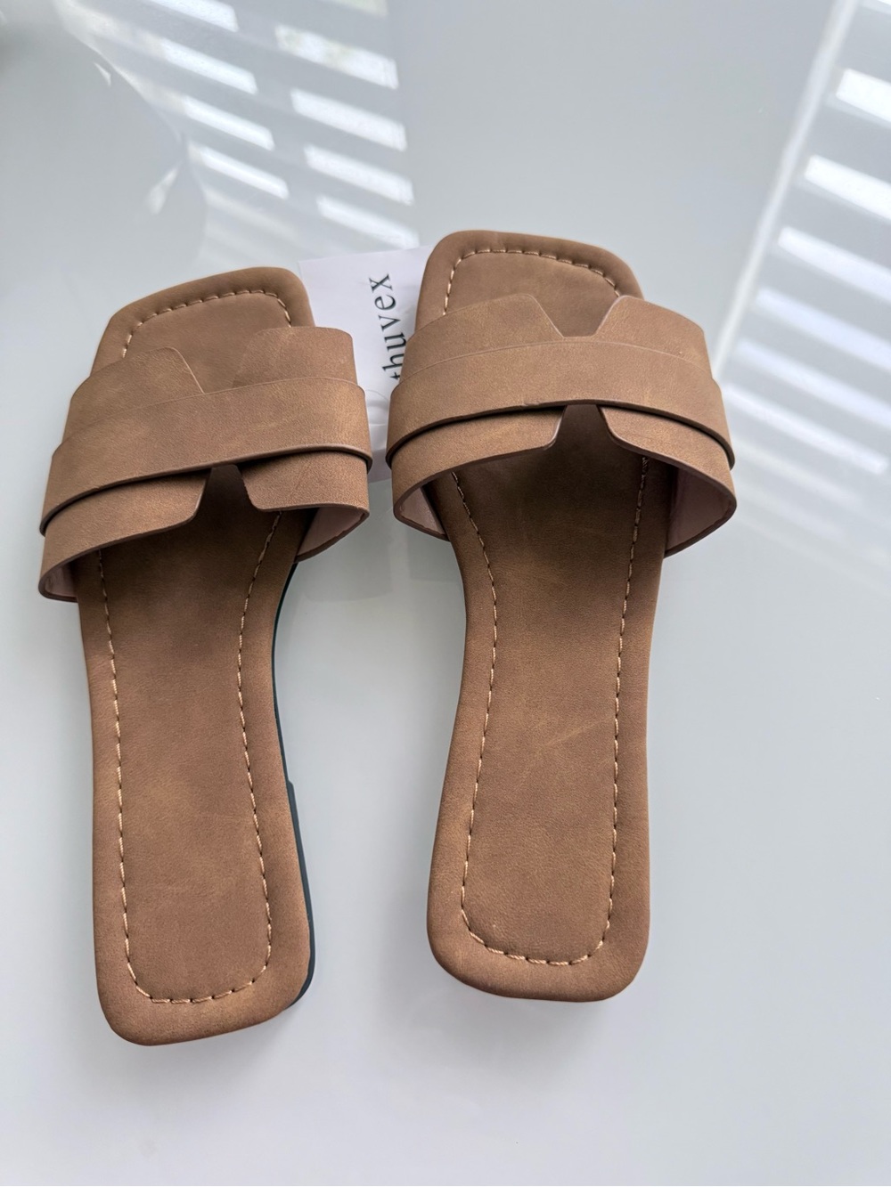 Women's Tan Slide Sandals - Casual Strappy Mule size 8 - Picture 6 of 7